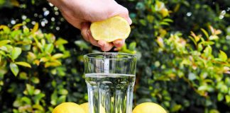 Quando consumare acqua e limone